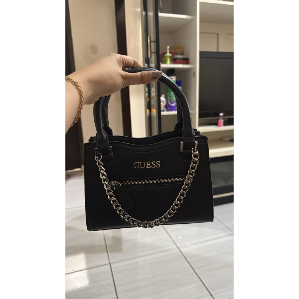 tas guess original store