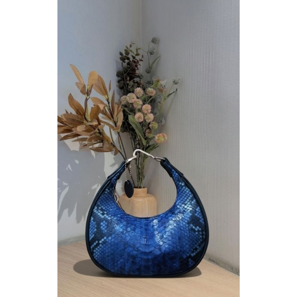 Tas Handbag Motif Ular Metalik