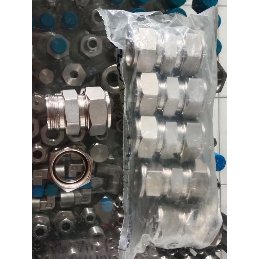 Union Connector 22MM OD SS16 DK-LOK