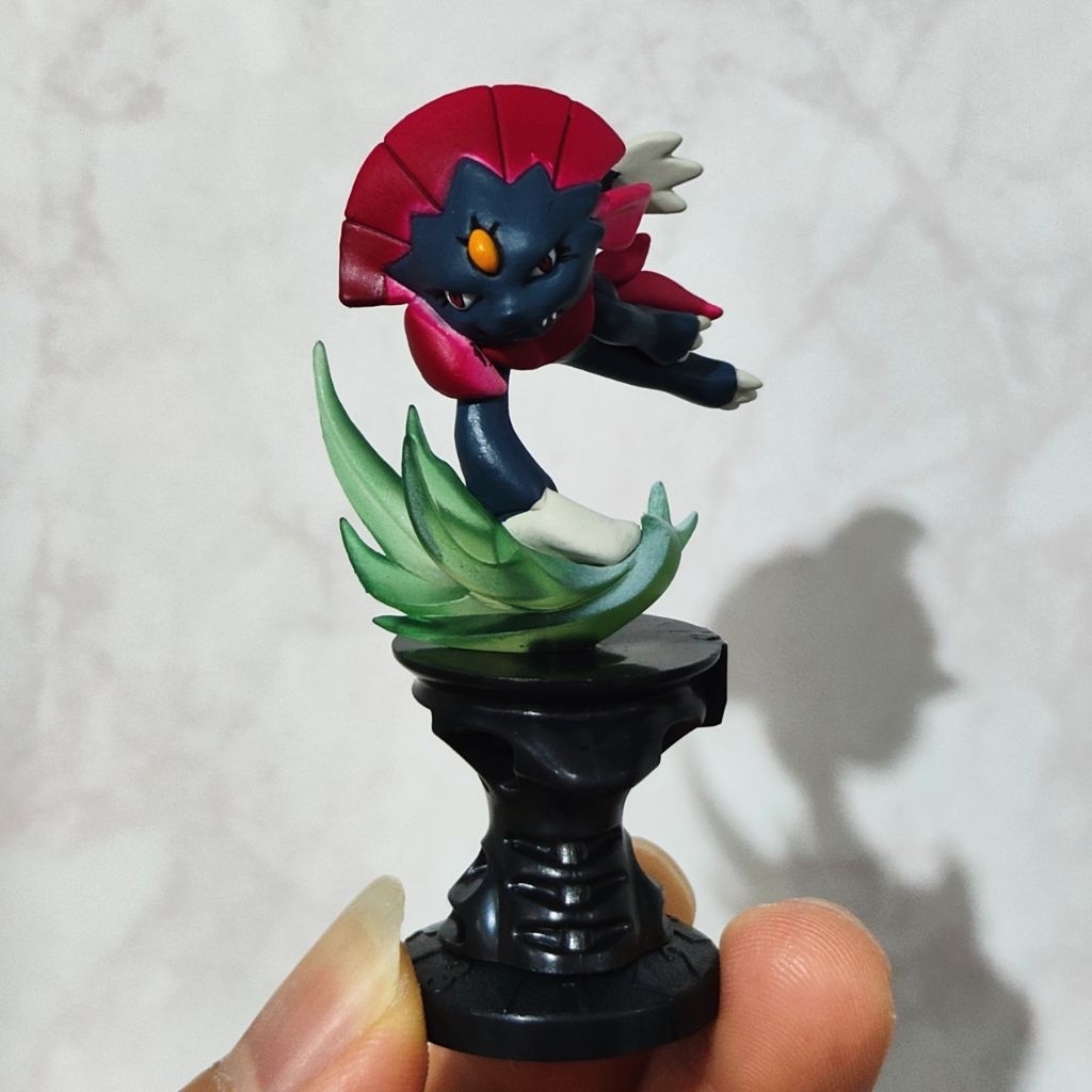 Figur Pokemon Tomy Weavile – Mini Figure Original Color 7 cm Like New