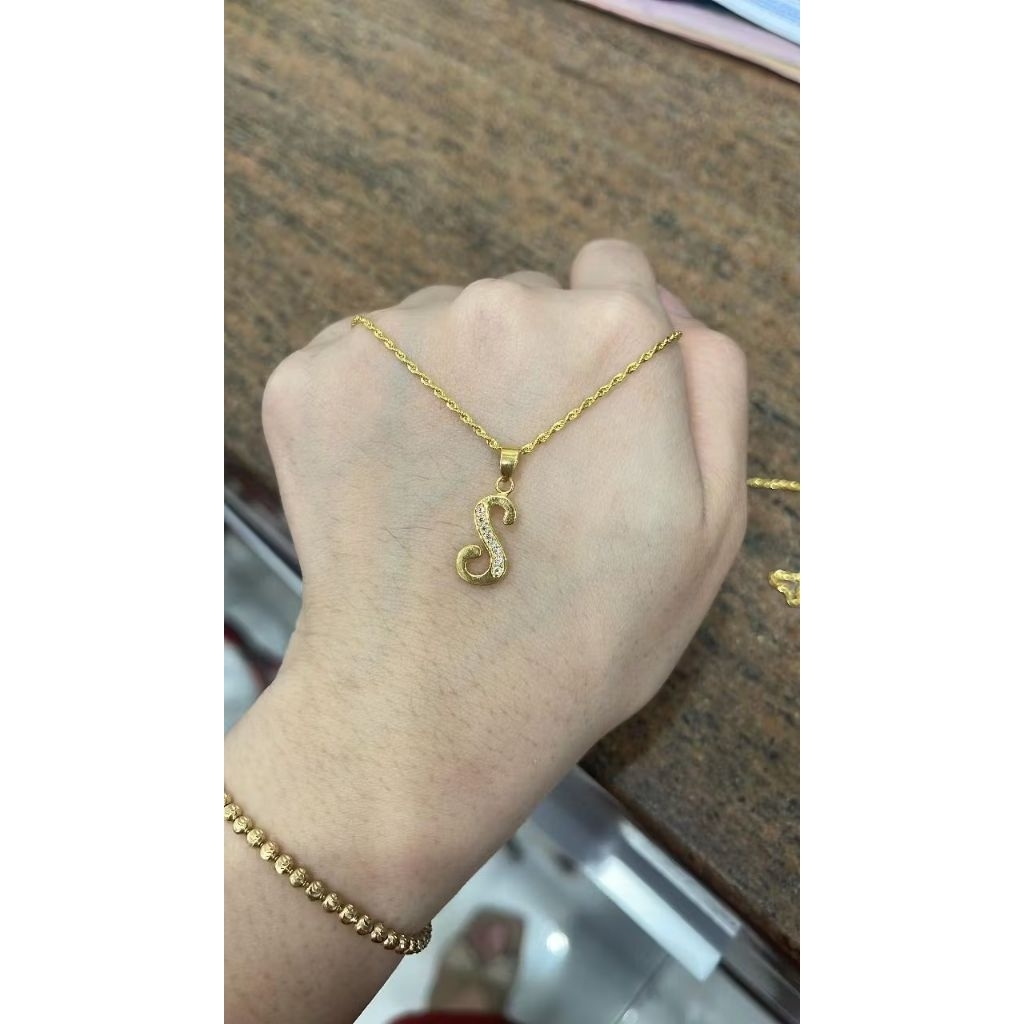kalung with liontin huruf S latin AD cantik emas asli kadar 700