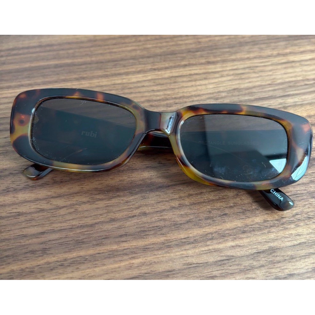 rubi sunglasses preloved