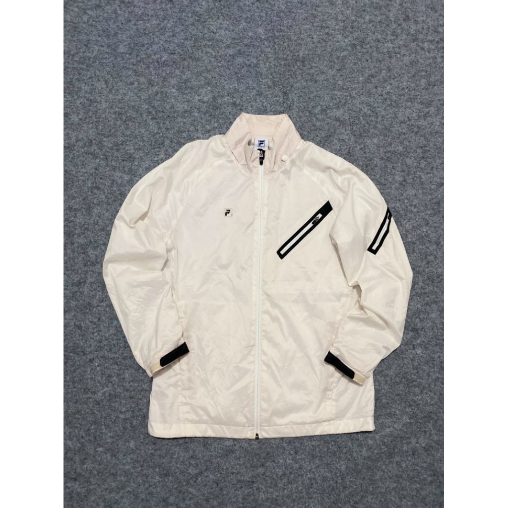 Jacket parasut/olahraga Fila