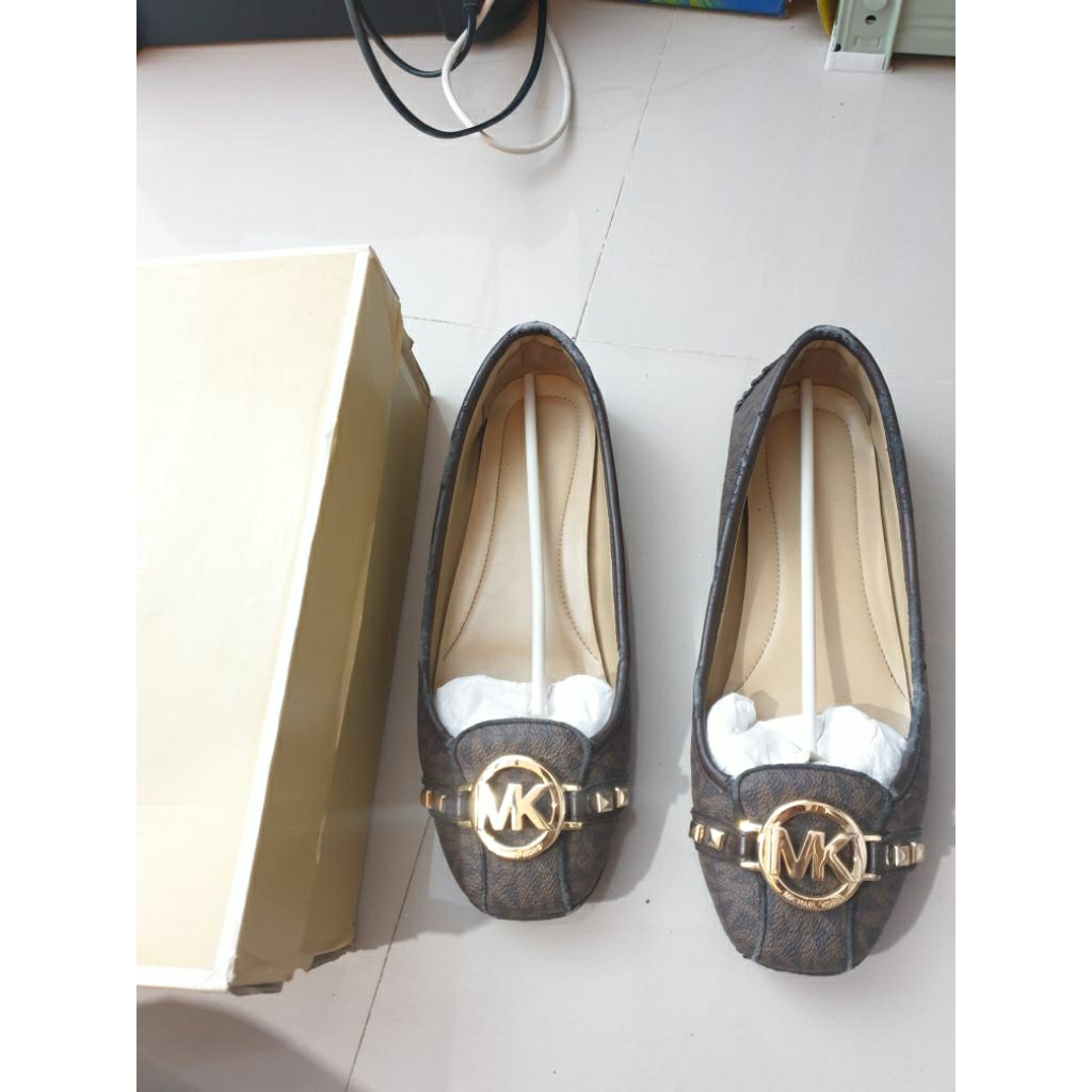 Sepatu MK Preloved (Michael Kors)