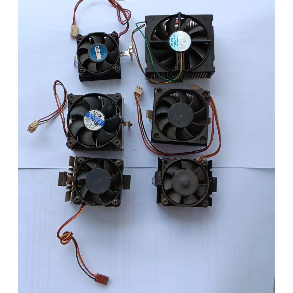 Heatsink + Fan Prosesor Pentium 3 / Celeron.