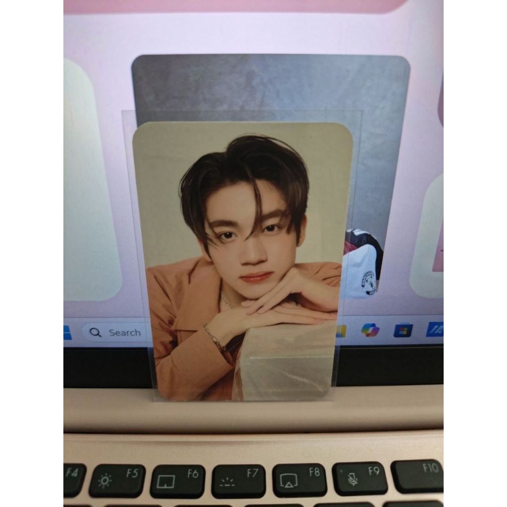 (READY) Photocard Kazz Magazine issue 204 Lovesick 2024 Almond