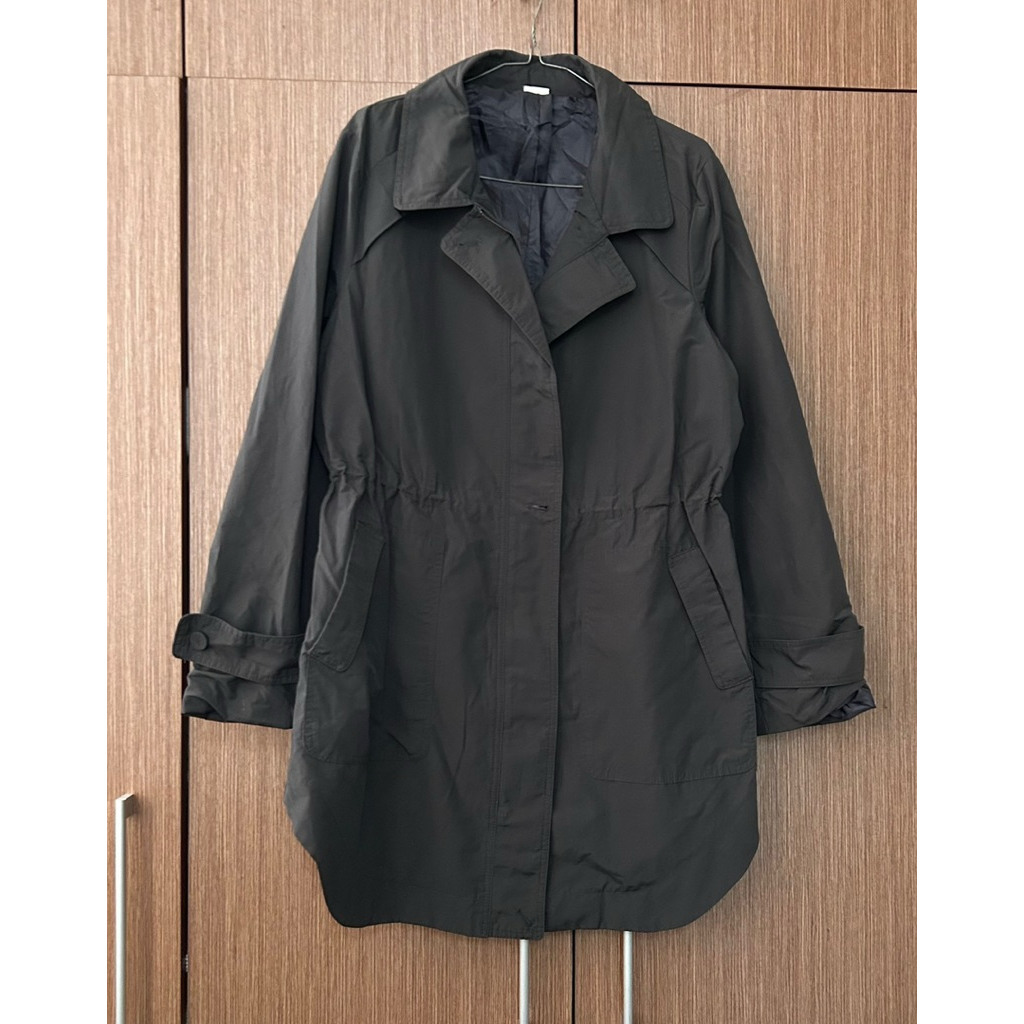 coat jacket panjang hitam serut wanita