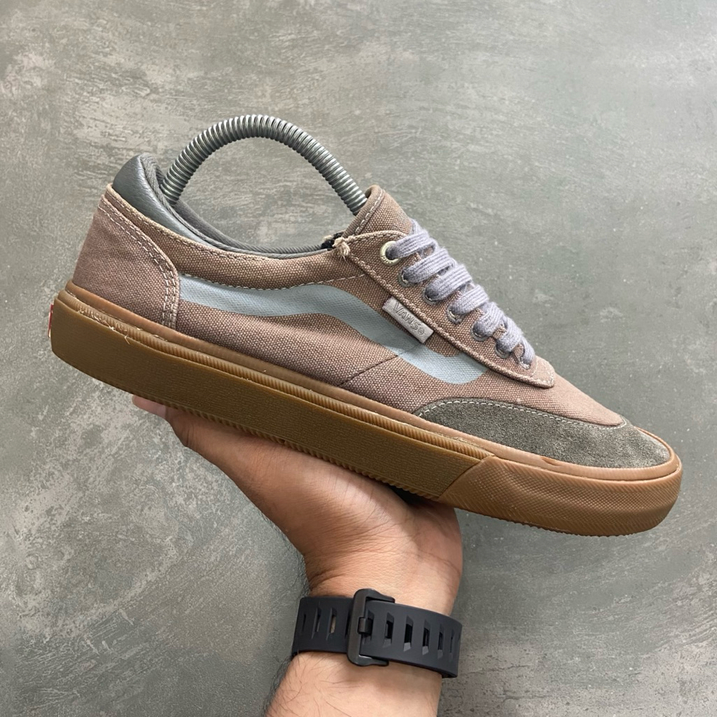 [Size 42] Rare Vans Gilbert Crockett Pro Mauve Grey Gum Sole Second Original Kondisi Mulus Nominus. 