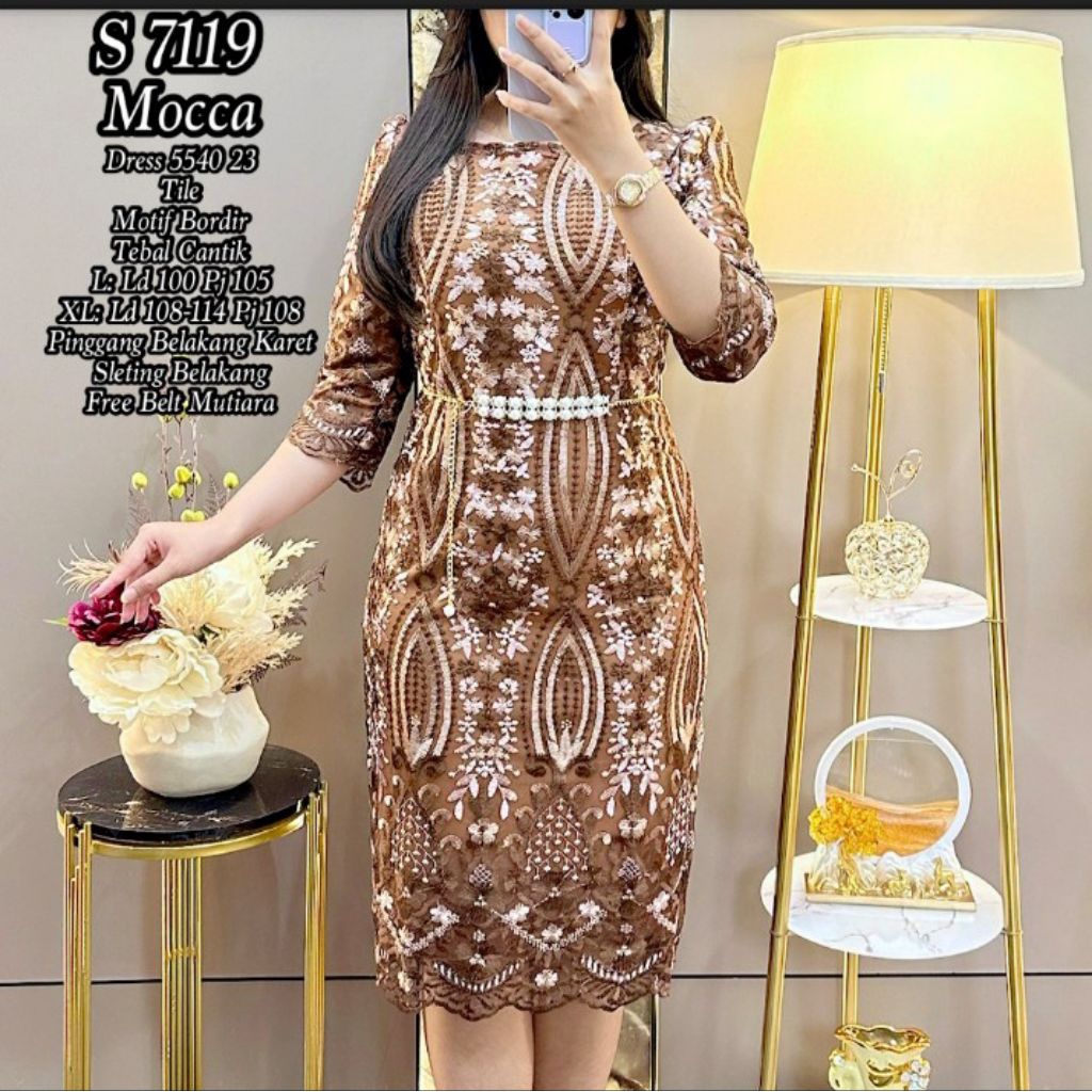 Dres tile bordir