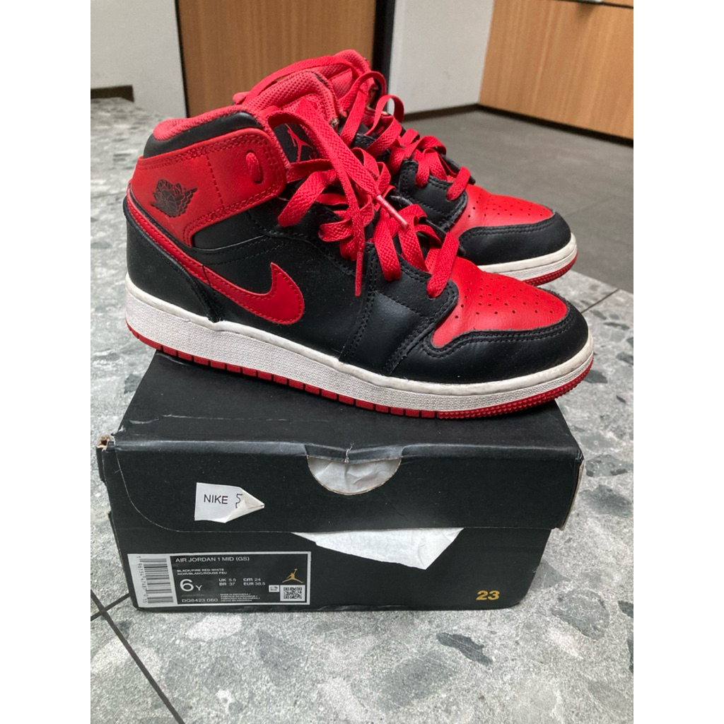 Air Jordan 1 bred Mid GS