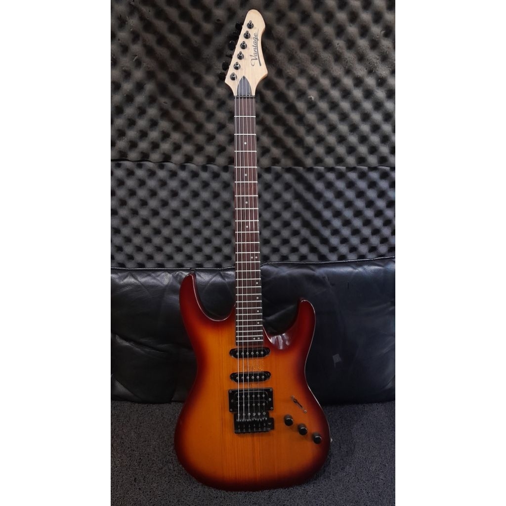 Gitar elektrik Vantage original second (siap pakai)