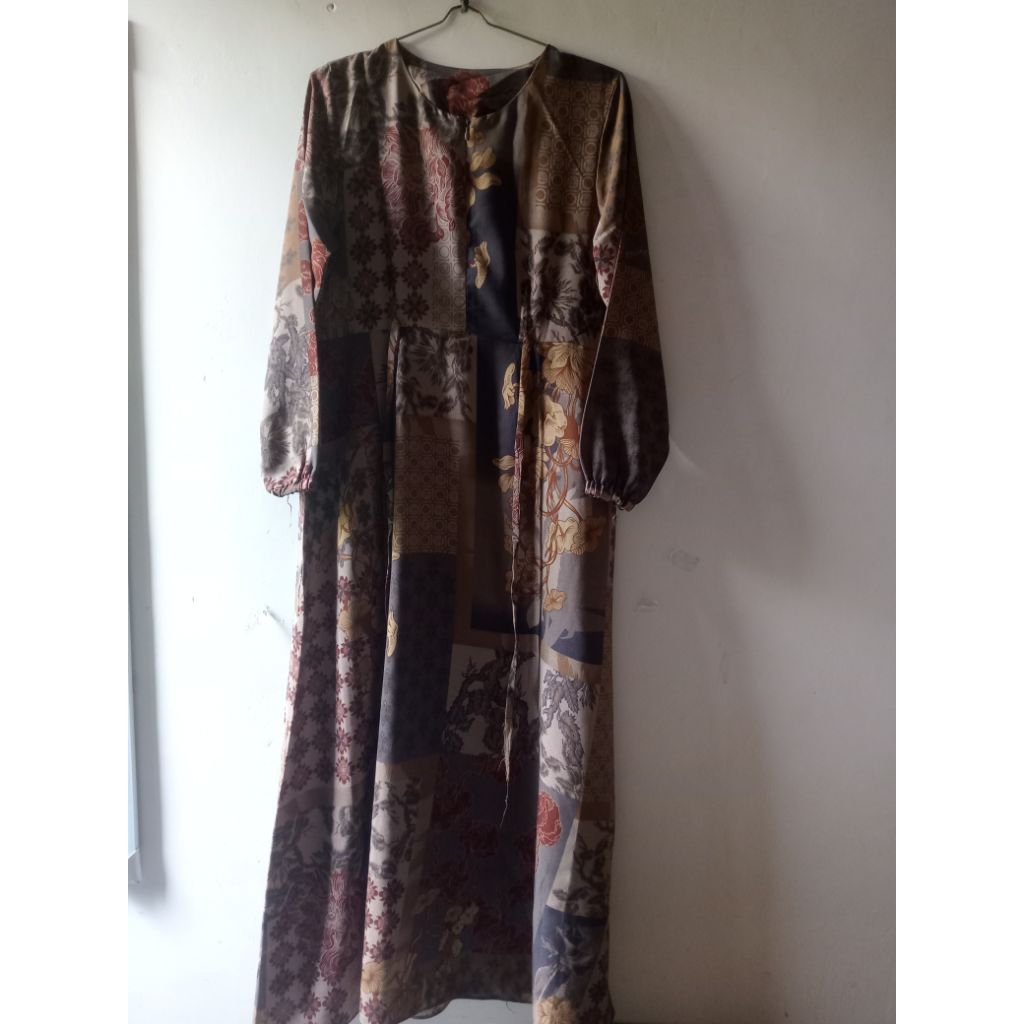 Gamis Bunga bunga