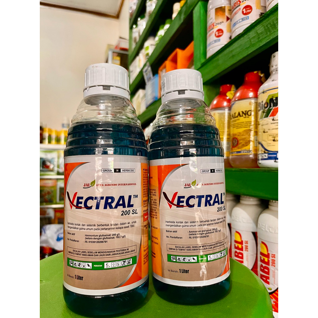 Herbisida Kontak SISTEMIK Vectral 200SL kemasan 1Liter. Herbisida Pembasmi Lulangan Dan Rumput Liar