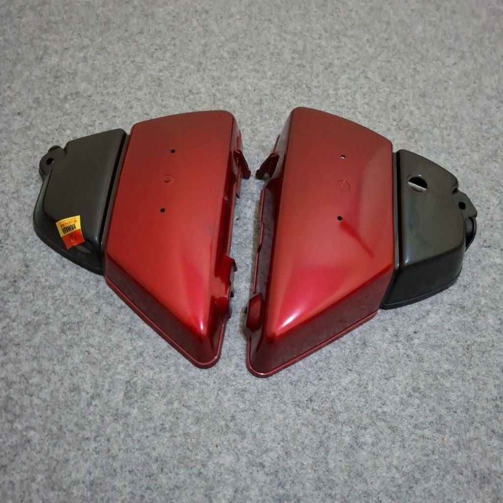 Cover Tutup Kempol Box Bok Accu Aki Merah L2SN L2 SUPER  Yamaha L2 L2SN L2 SUPER Asli Original Japan