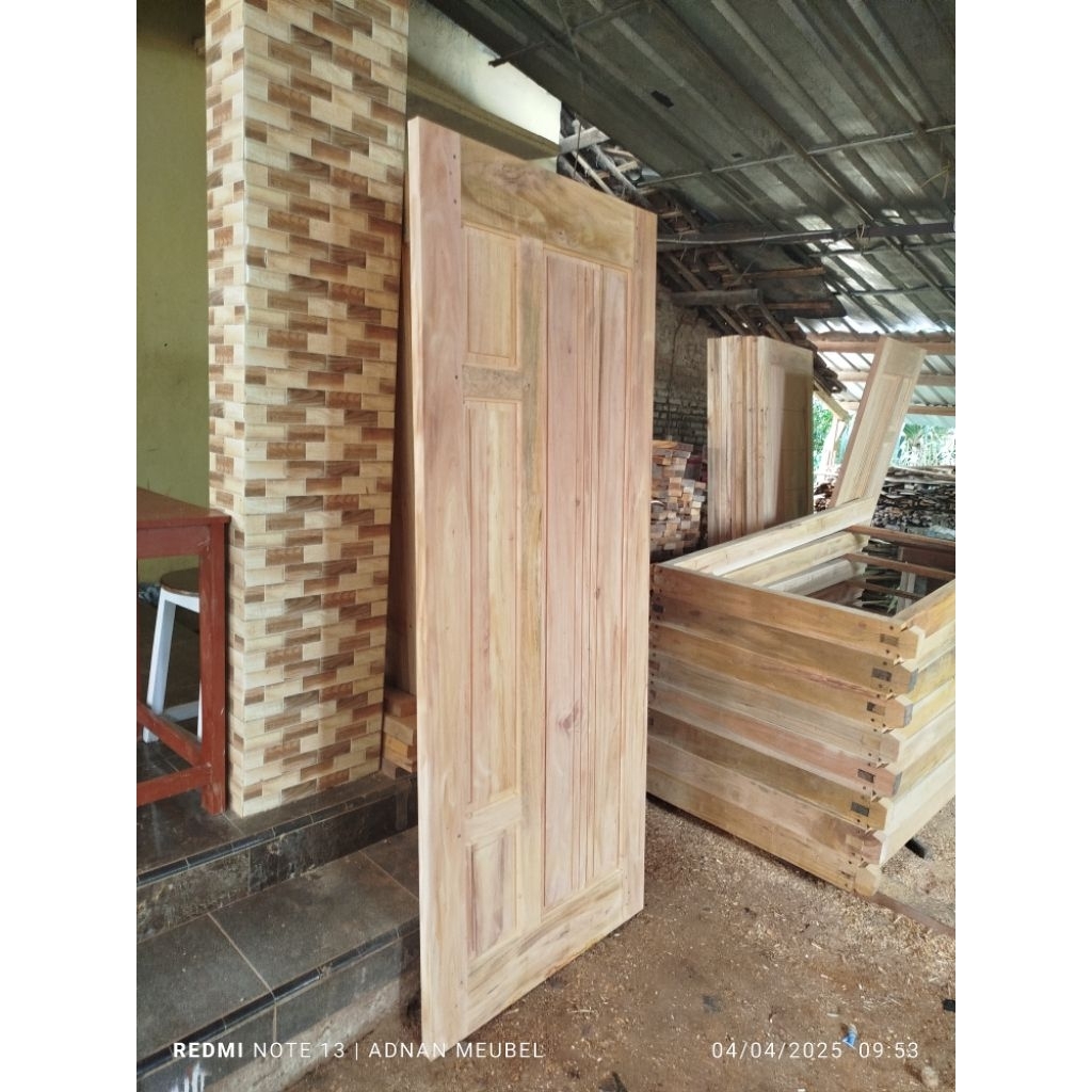pintu minimalis kayu mahoni