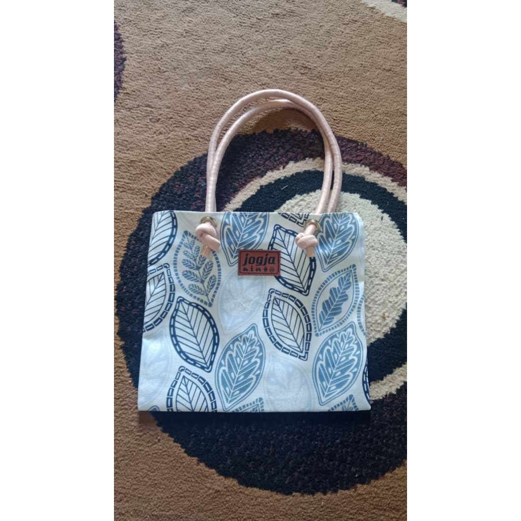 totebags anak tempat mukena atau souvenir nikah umroh dan haji tas kanvas