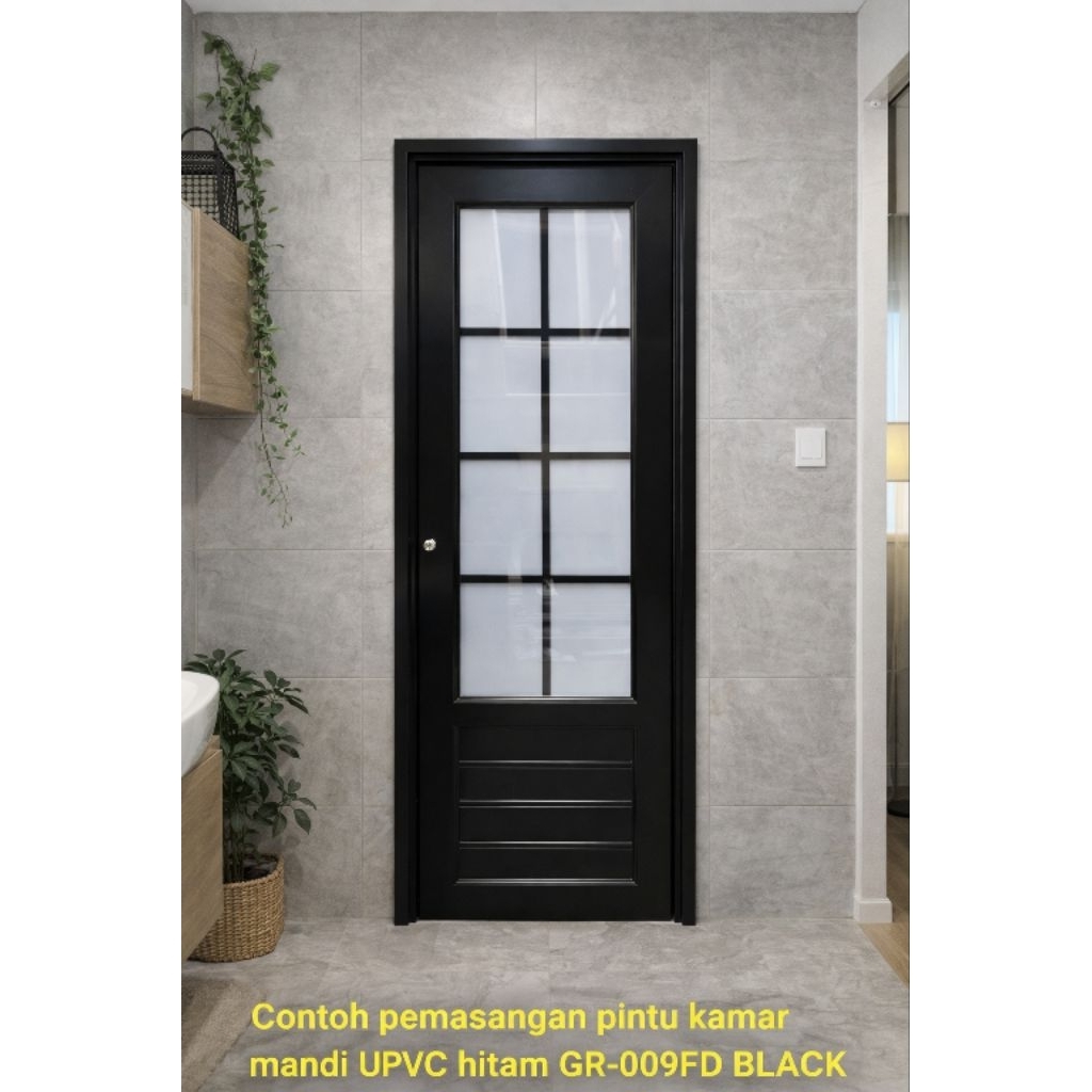 Pintu UPVC Kamar Mandi Hitam