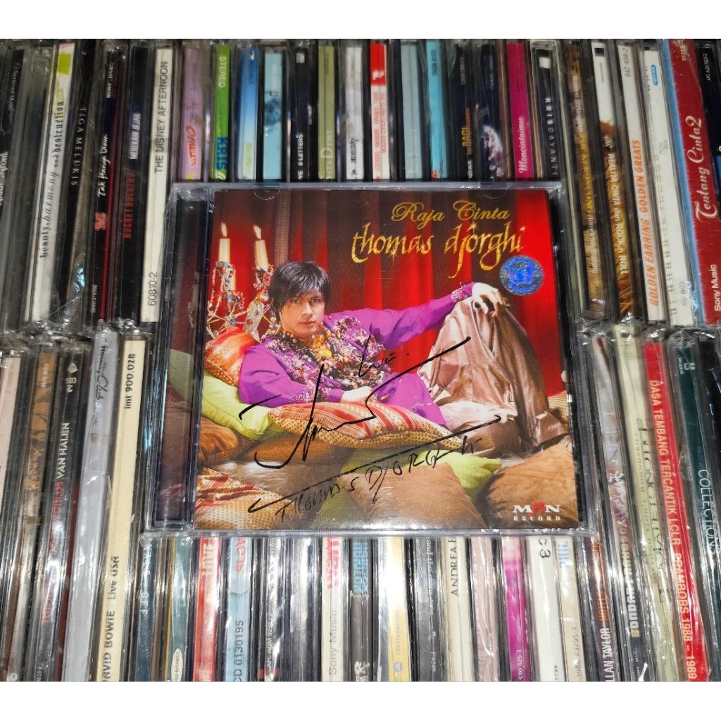 CD Thomas Djorghi - Raja Cinta