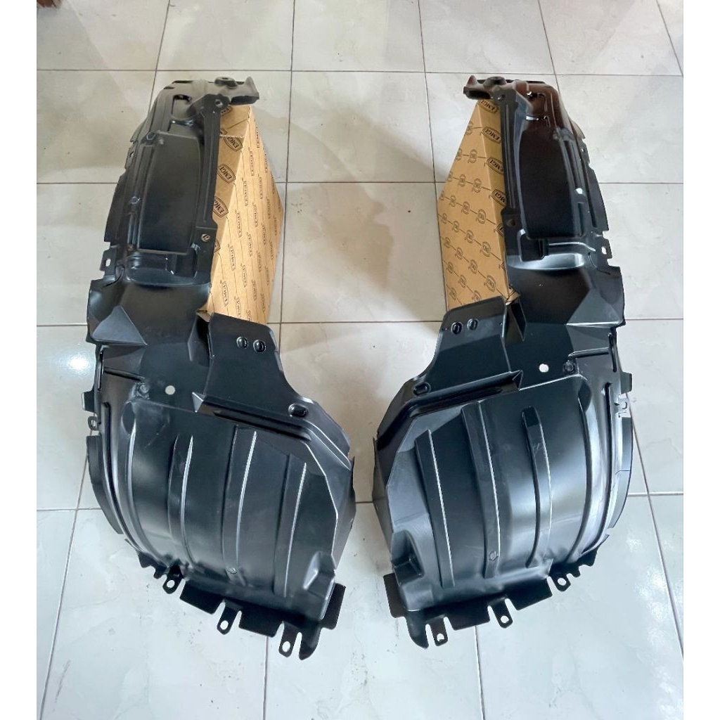 Liner Fender Depan Rush / Terios Lama – Penahan Lumpur Rush Terios Pelindung Kolong Roda Mobil