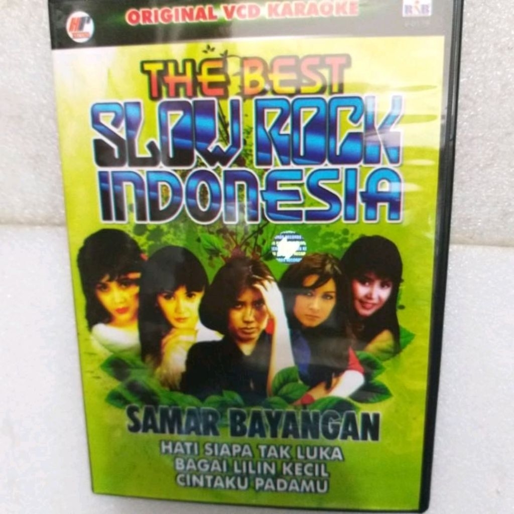 VCD KARAOKE BEST SLOW ROCK POPPY MERCURY NICKY ITA PURNAMASARI CONNY DIO ANIE CARERA