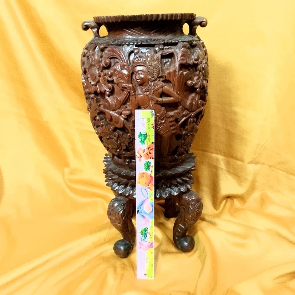 vas kayu ukiran full pewayangan