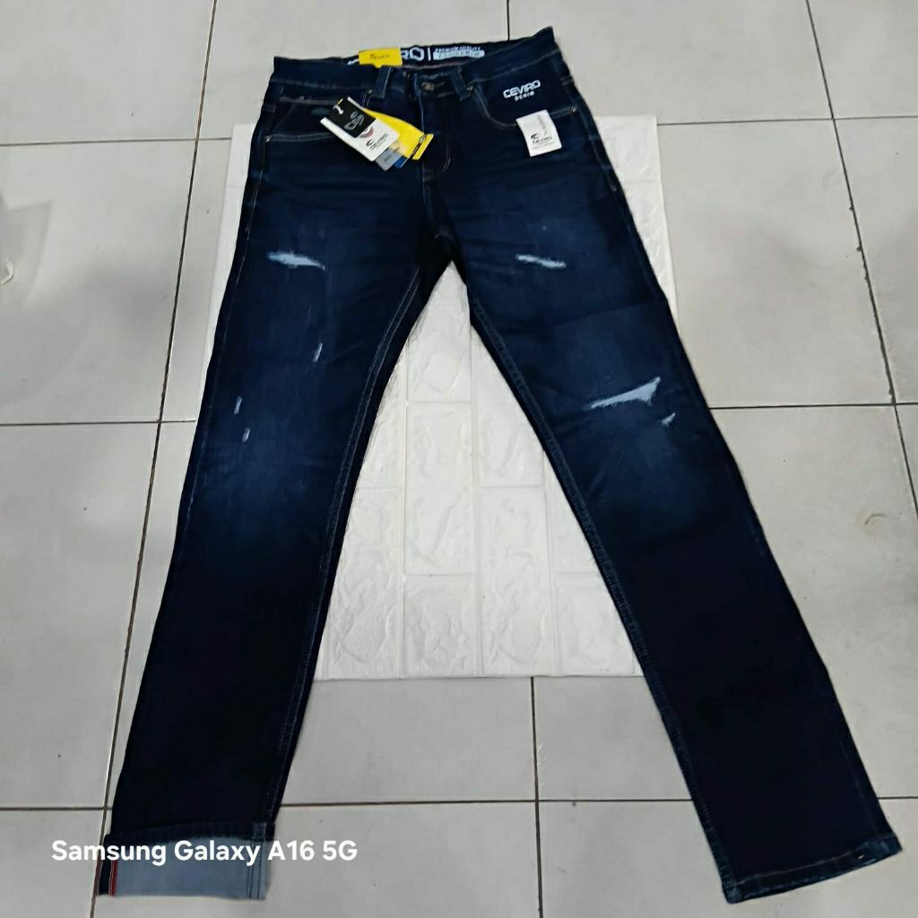 celana jeans panjang pria ceviro sobek