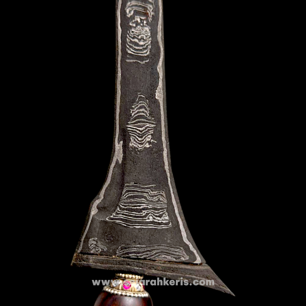 Keris Tilam Upih Pamor Tambal Wengkon Tangguh Tuban