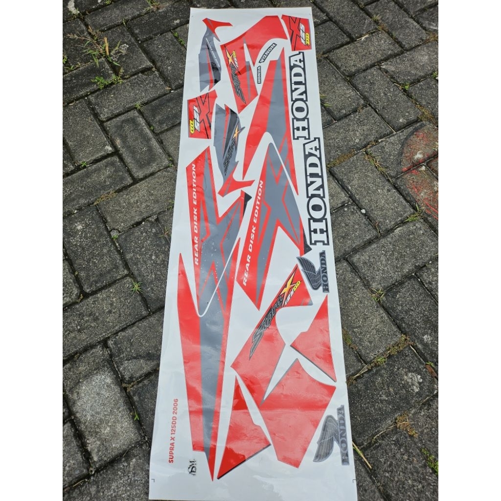 Striping stiker supra x 125dd sporty 2006