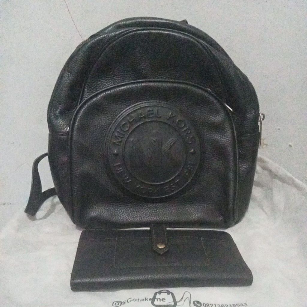 Preloved Tas Backpack Michael Kors free dompet FOSSIL
