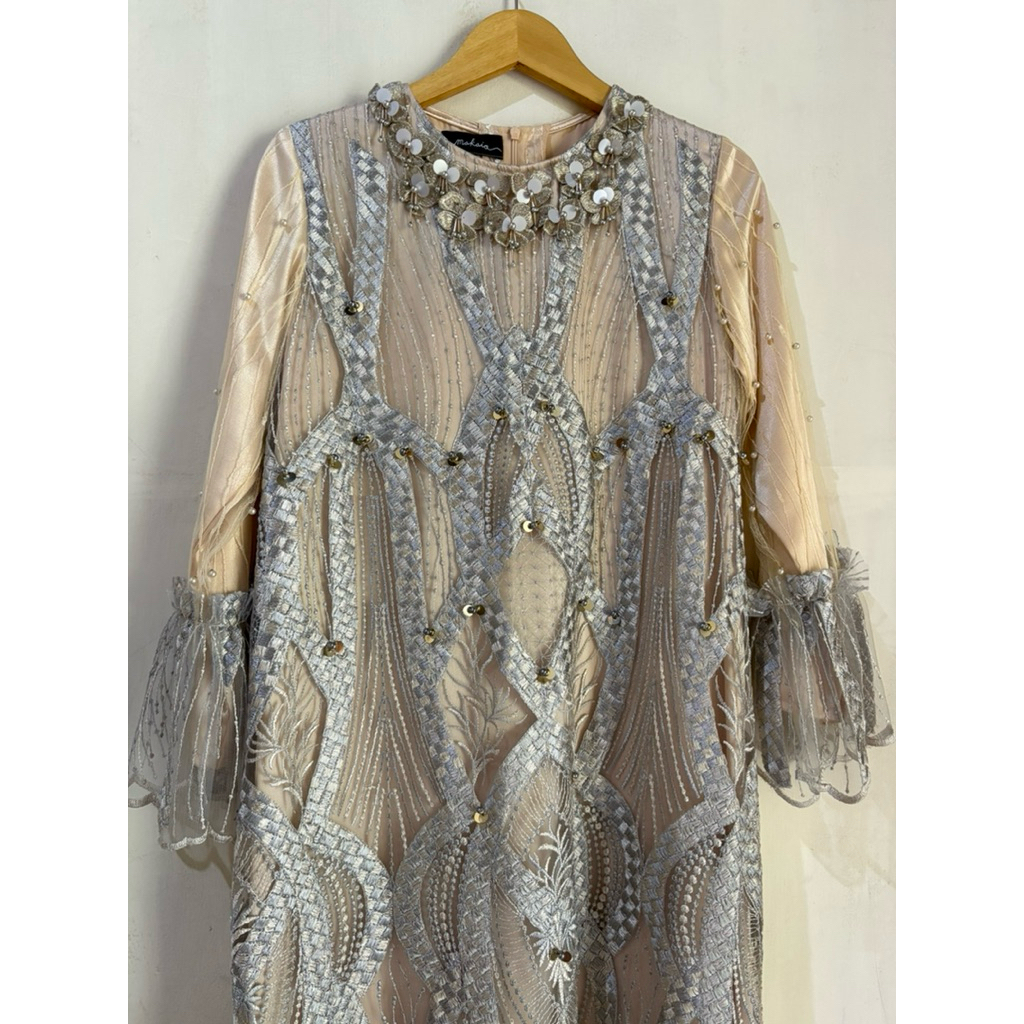 Preloved Dress Makaio