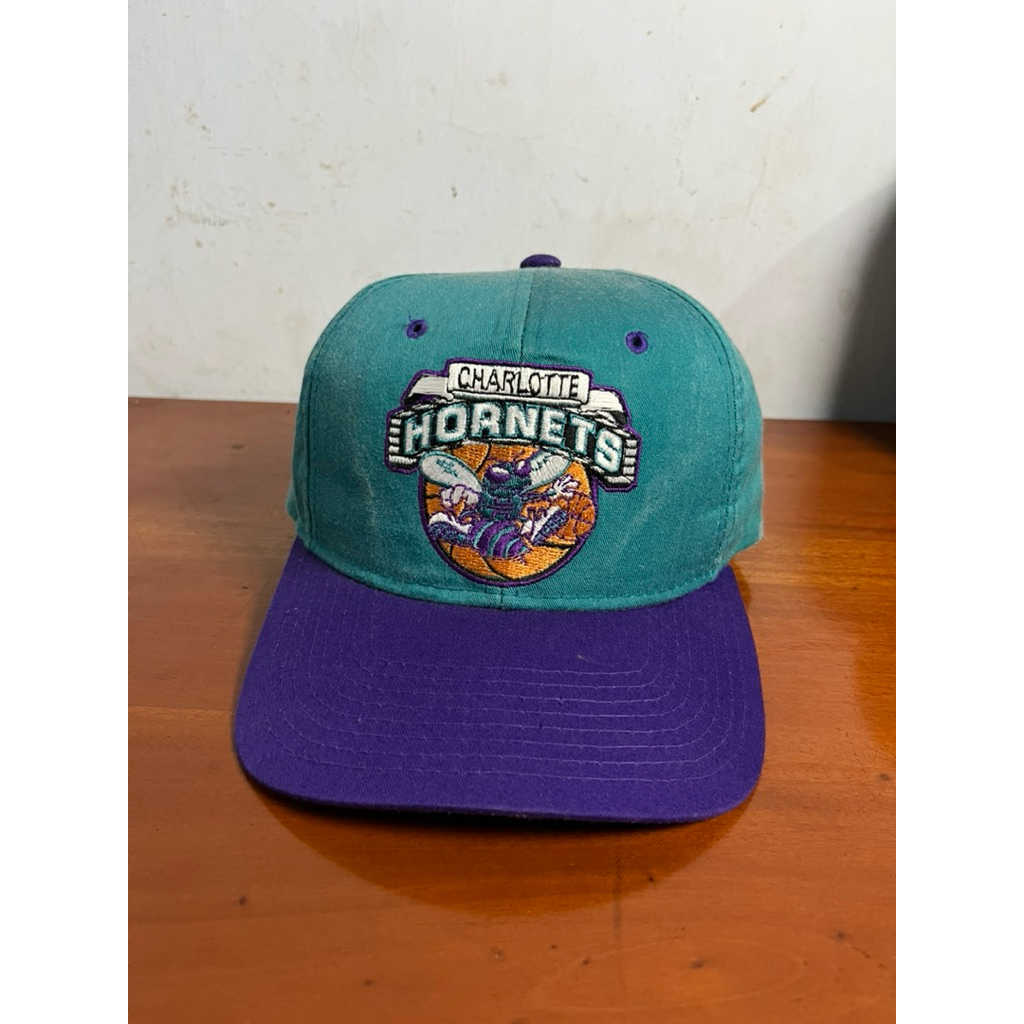 topi starter  x nba charlotte hornets vintage original second