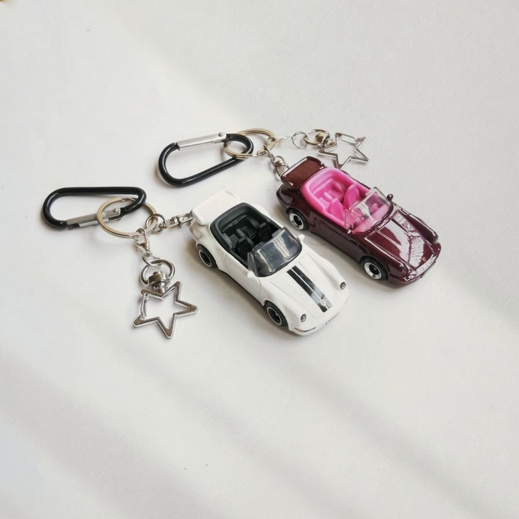 Gantungan Kunci Keychain Couple Hot Wheels Porsche 911 Turbo Cabriolet