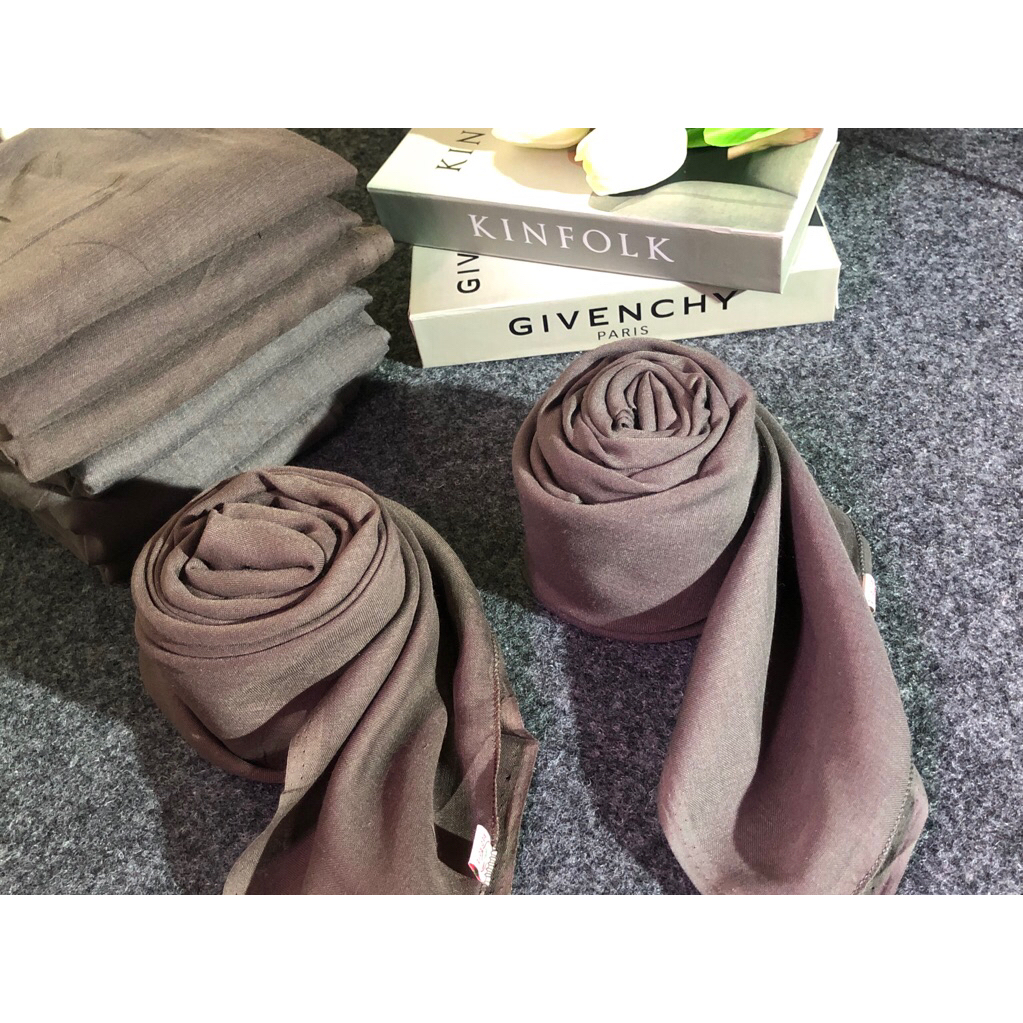 Kerudung segiempat paris jadul | Varisha | Red Rose