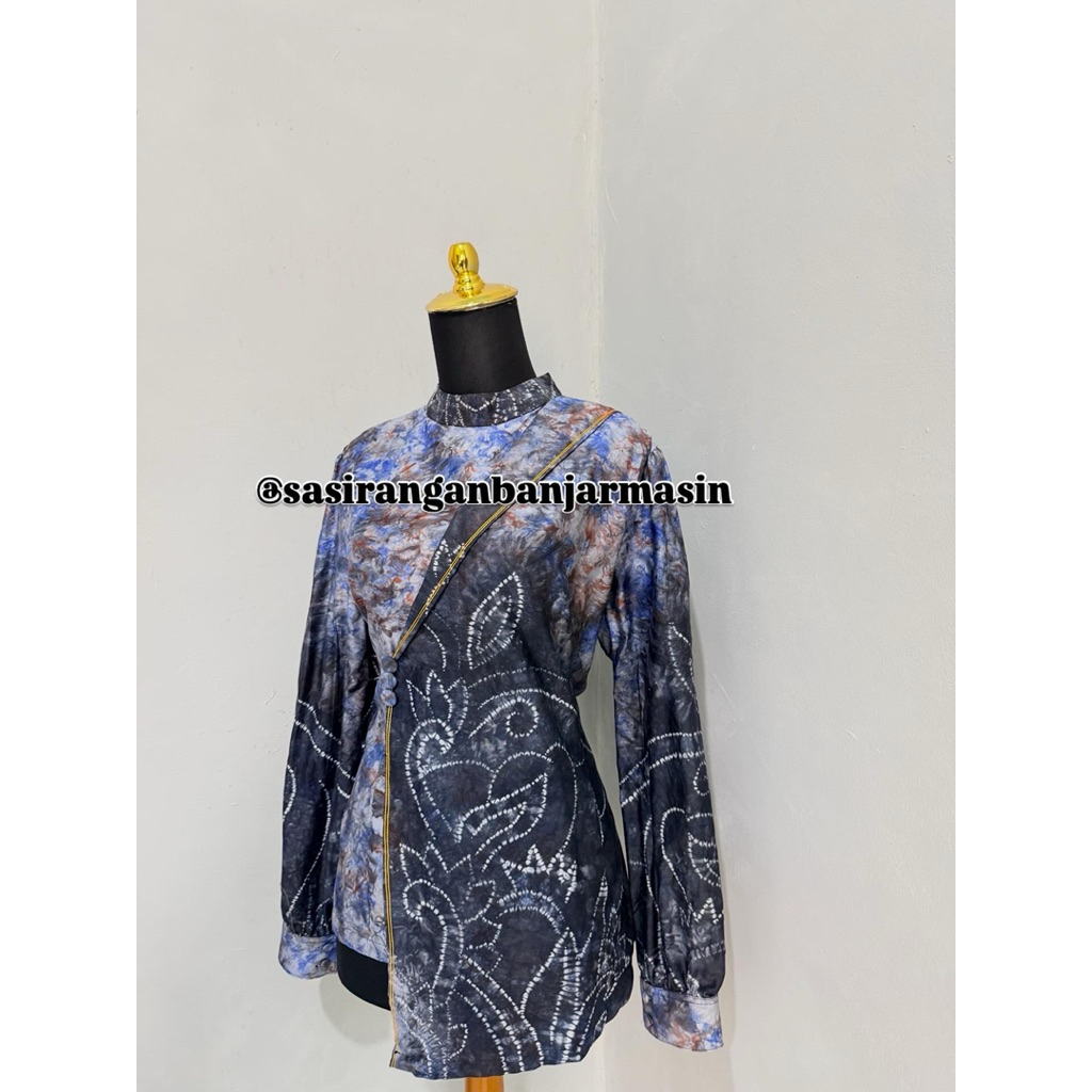 blouse sasirangan