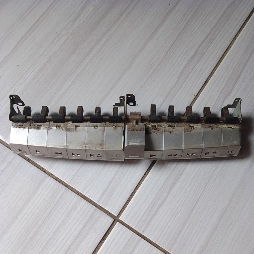 1 Set Tuts Knop Tape bekas copotan head unit polytron Gd812