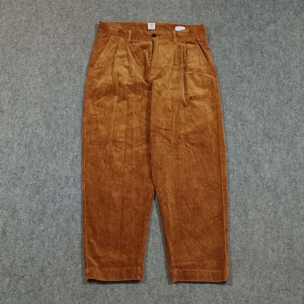 Celana Corduroy panjang pria GAP size 30 second Relaxed Tapered