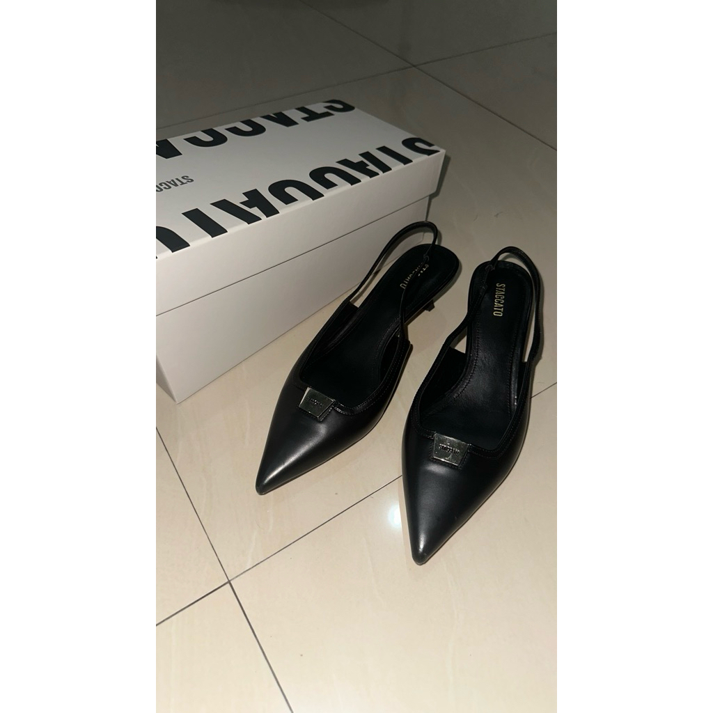 Black Kitten Heels size 38 Staccato