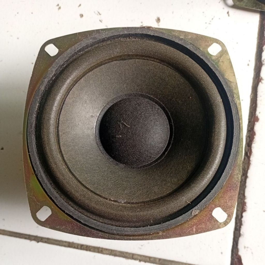 subwoofer 4 inch 15 watt