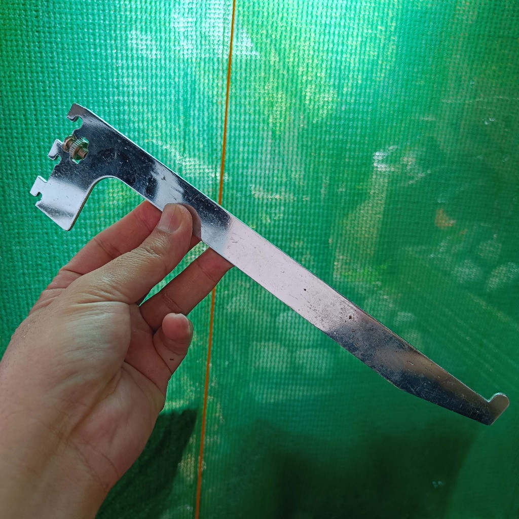 Bracket Kaca Etalase Stainless 25 Cm Braket Daun Penyangga Rak Perlengkapan Toko Bekas