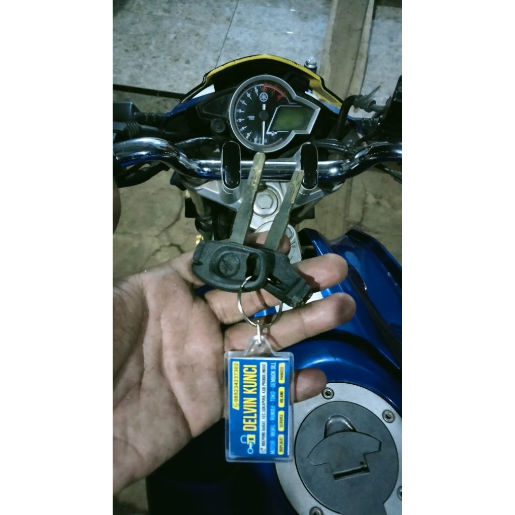 Duplikat Kunci Motor Vixion New,Mio j,R15 (kirim foto kunci asli)