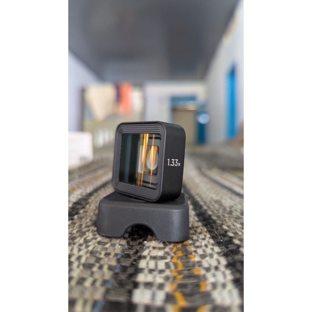Lensa Anamorphic Moment 1.33x T-series