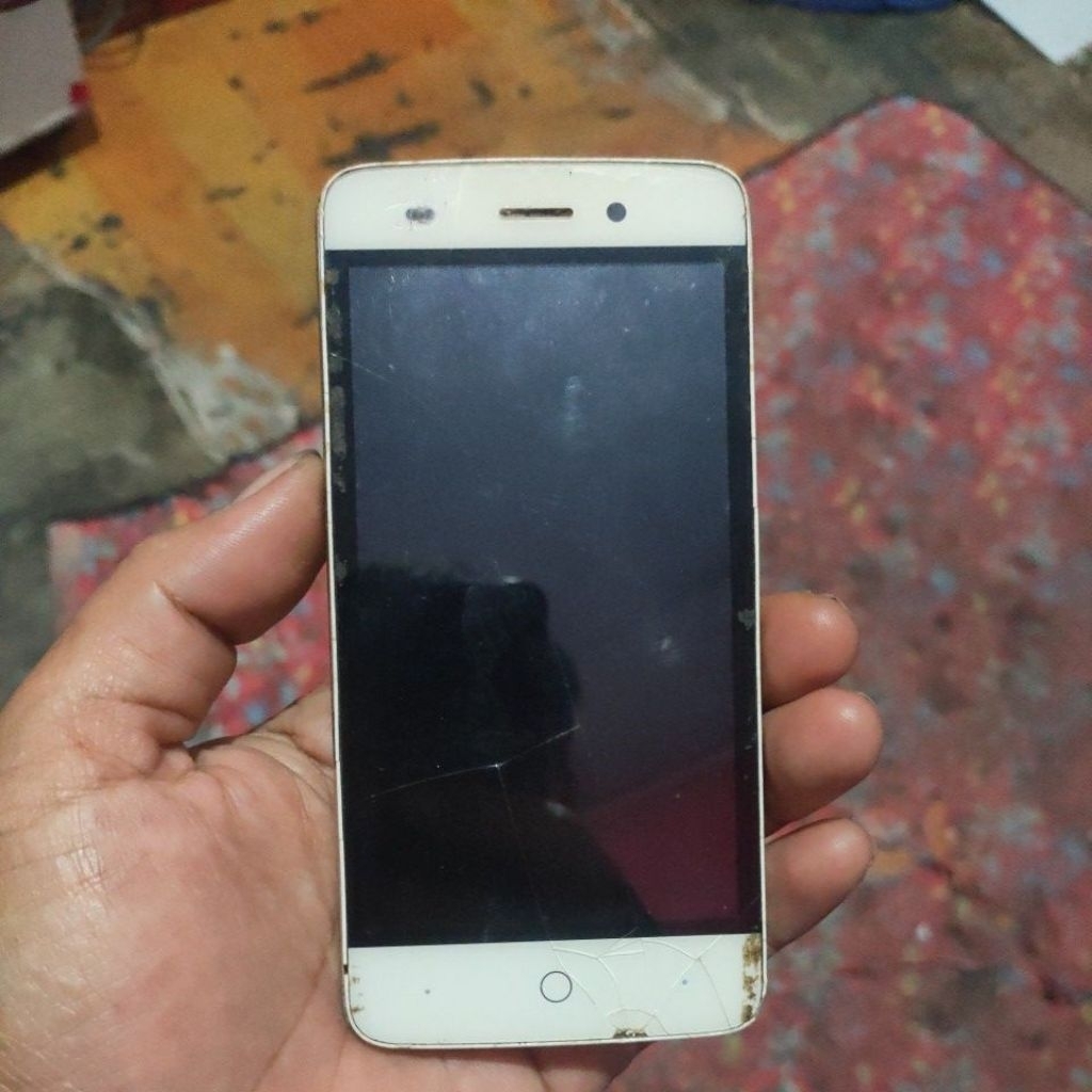 lcd Himax y12 ori copotan retak sentuh normal