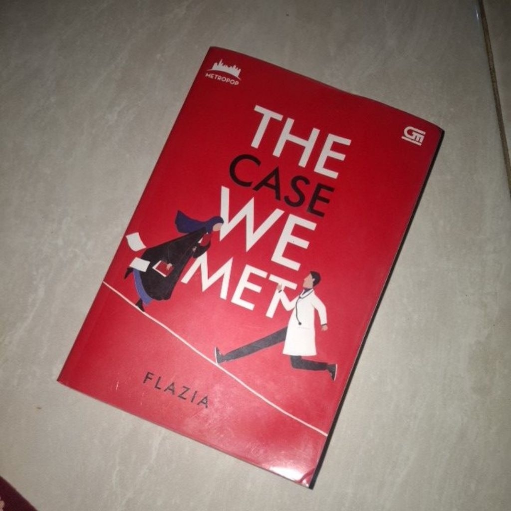 Novel The Case We Met [Flazia] Preloved Original