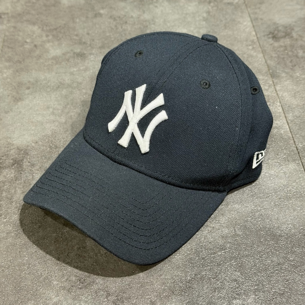 Topi New Era 39thirty logo Yankees RARE