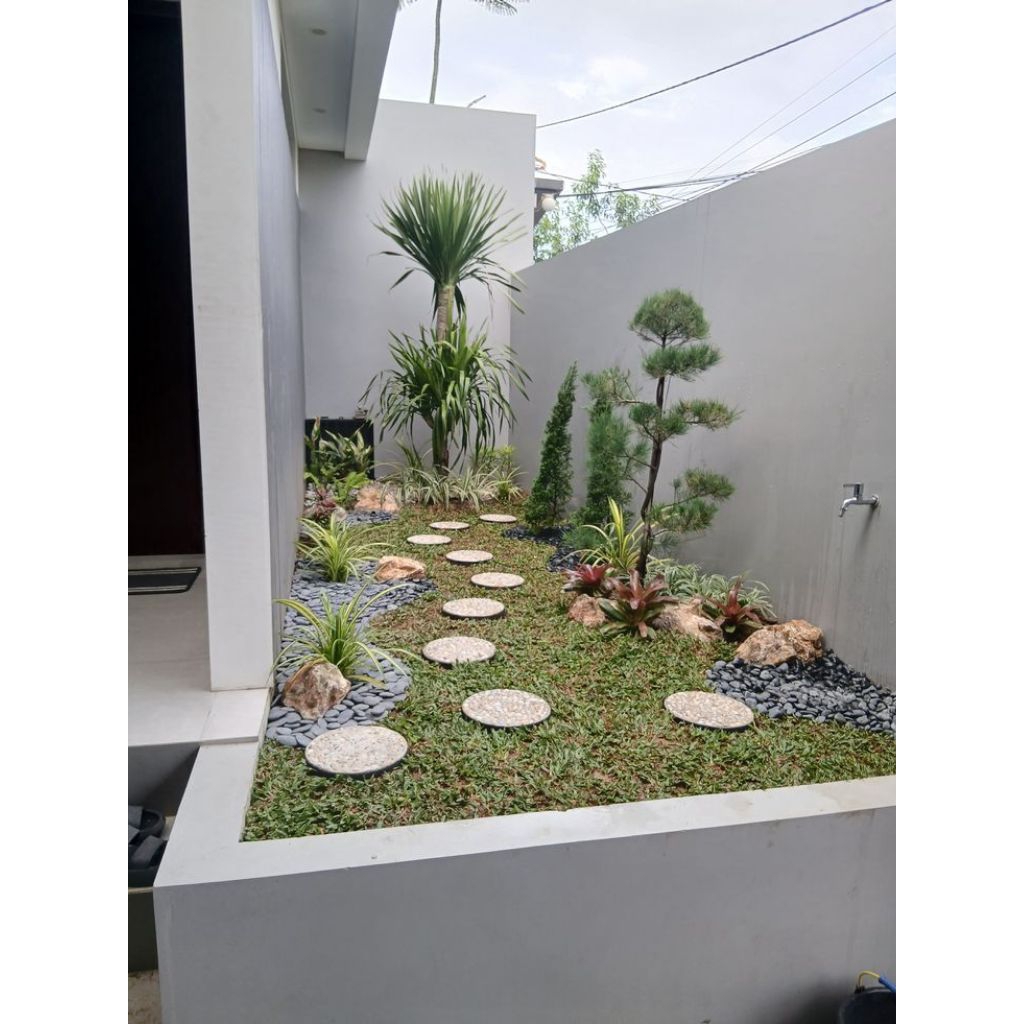 JASA PEMBUATAN TAMAN RUMAH MINIMALIS