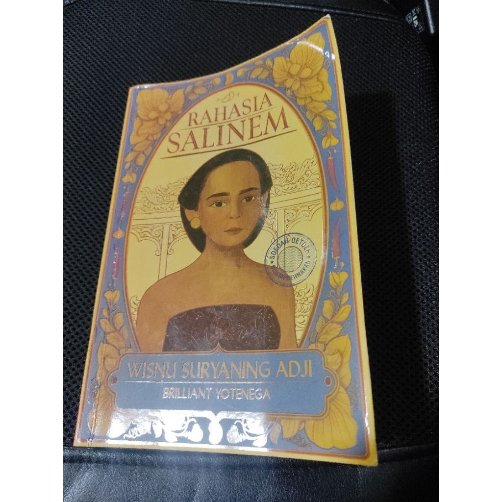 PRELOVED Novel Rahasia Salinem