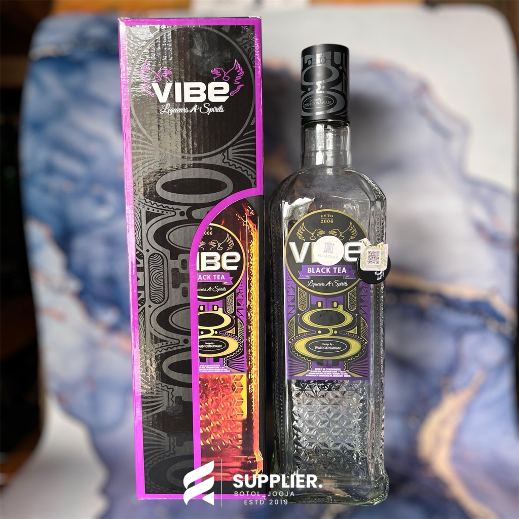 Botol bekas Botol kosong Vibe Black Tea pajangan unik koleksi cocok untuk hiasan kamar dan hiasan mi