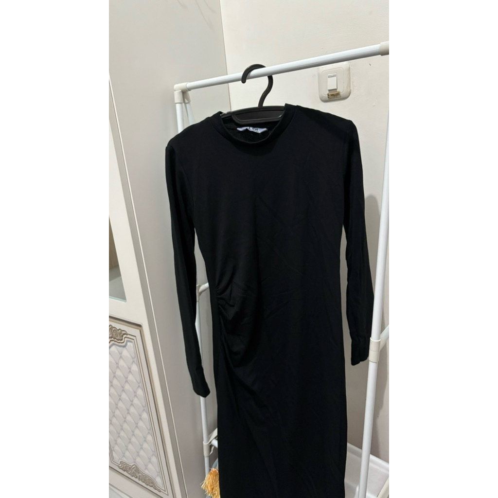 [Preloved] Long Dress Knit