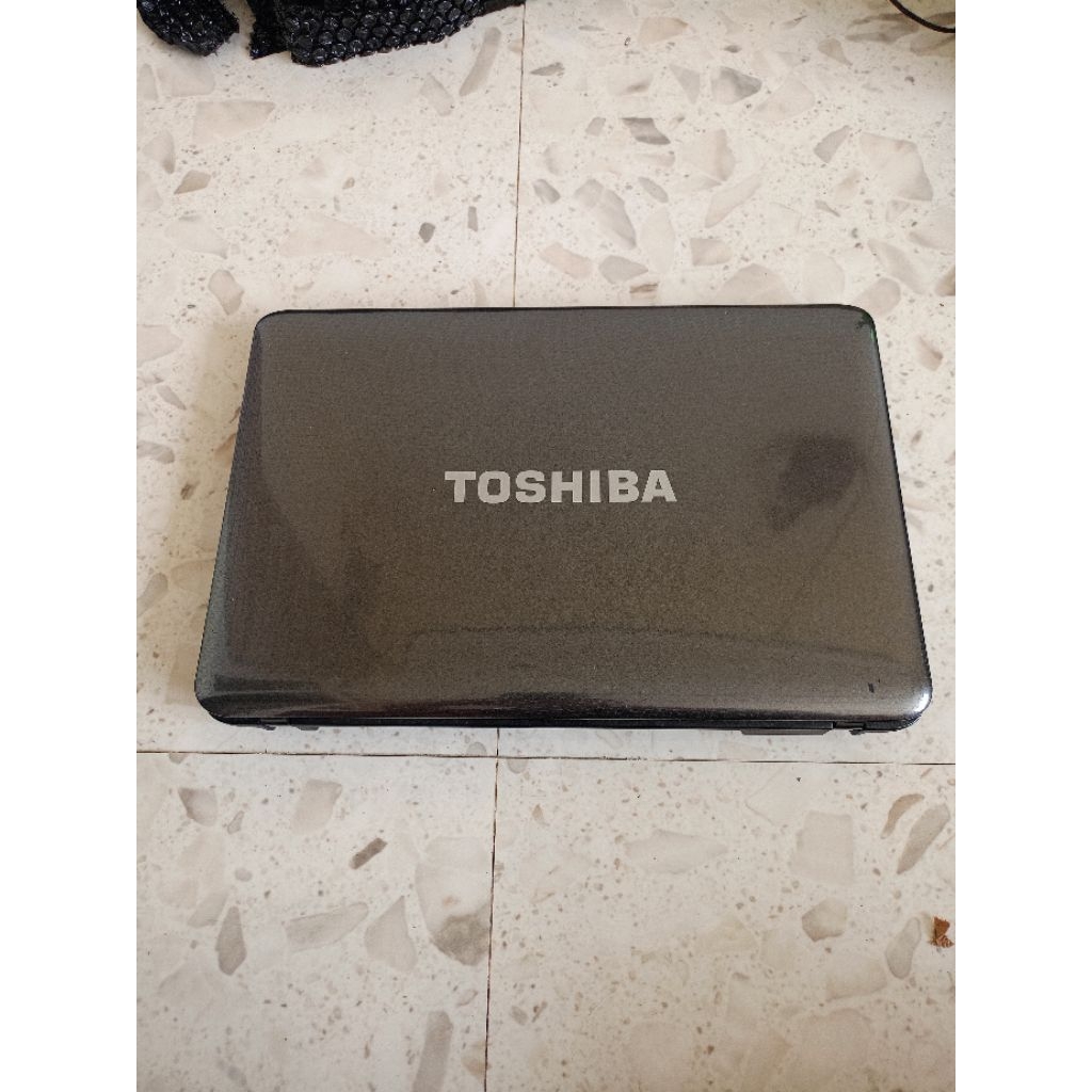 casing laptop Toshiba L645 full set.