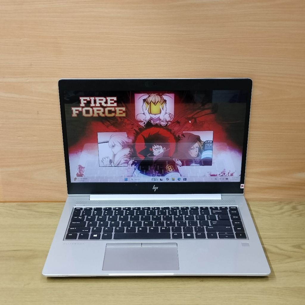 laptop hp elitebook 745 G5 amd ryzen 5 pro 2500U ram 8gb/ssd 256gb fhd fingerprint